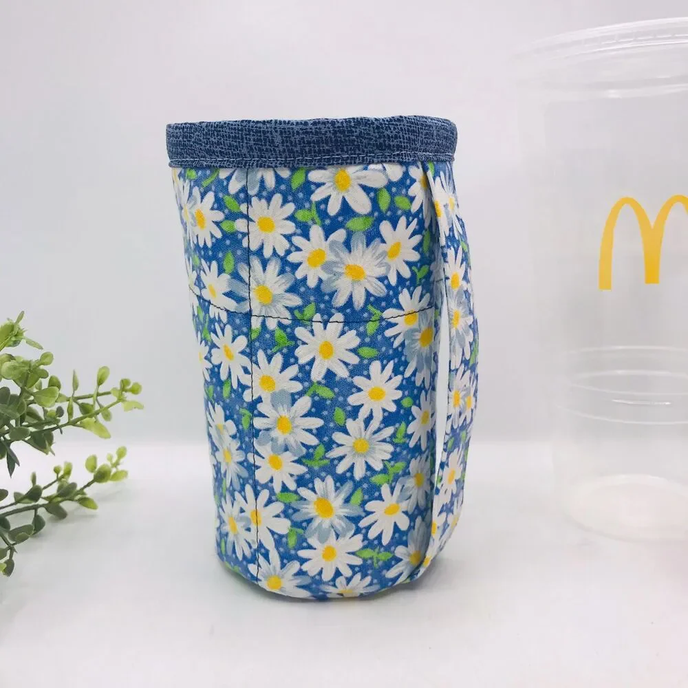 Drink Coozie w Handle Hot or Iced Drinks Cozy Insulated Cottage Blue Daisy